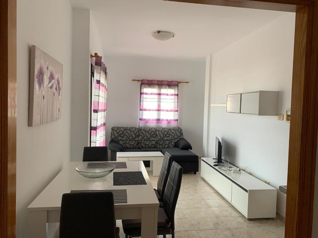 Calle Eusebio Carballo II Corralejo Luaran gambar